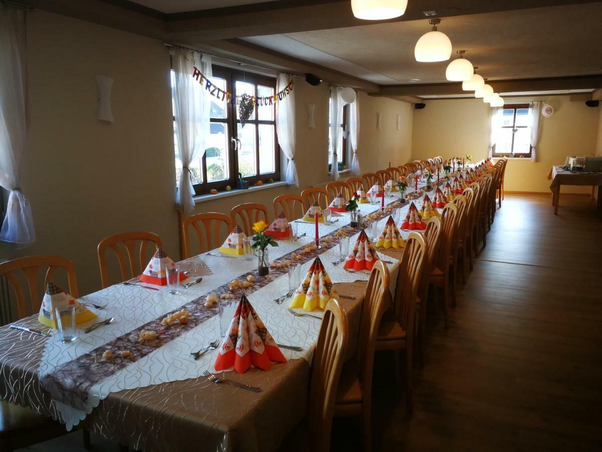 Gasthof Zentral Feistritz an der Drau ภายนอก รูปภาพ